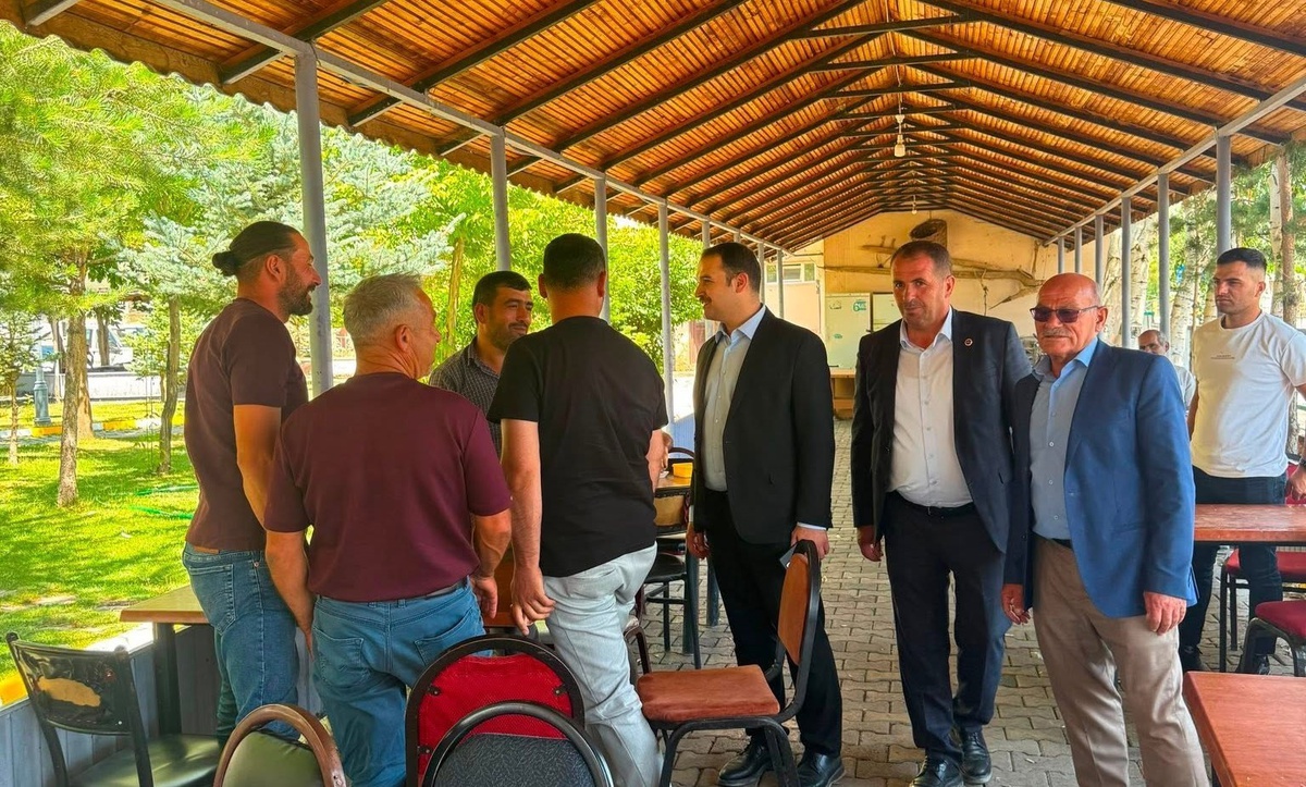 Demirözü Kaymakamı Ahat’ın Gökçedere mesaisi