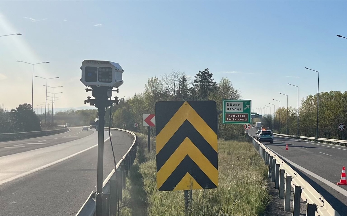 Düzce\'de Trafik Denetimleri Sıkılaştı