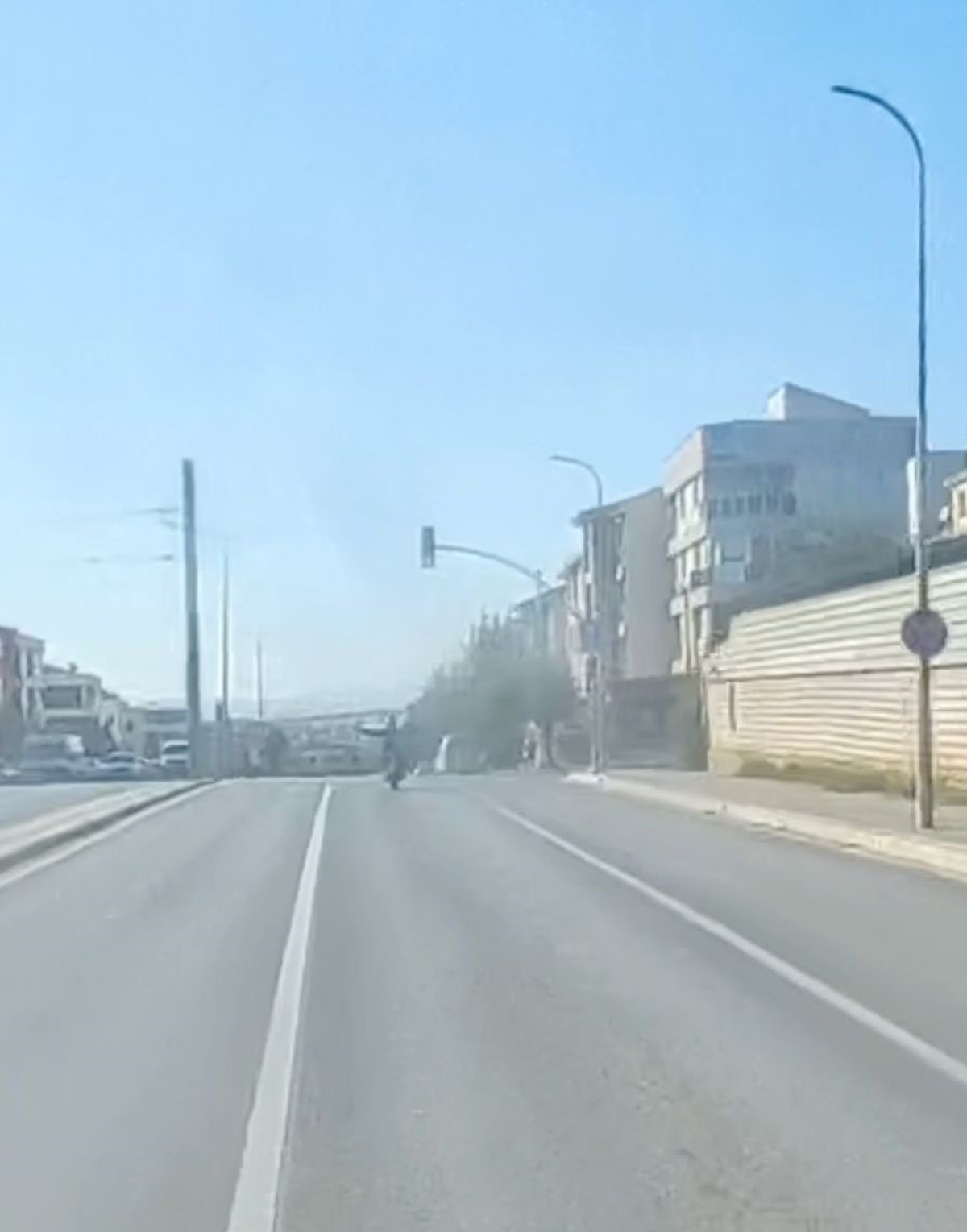 Eskişehir\'de Tehlikeli Motosiklet Yolculuğu
