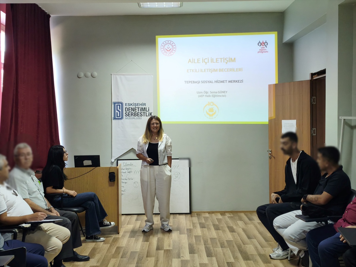 Eskişehir\'de İletişim Semineri
