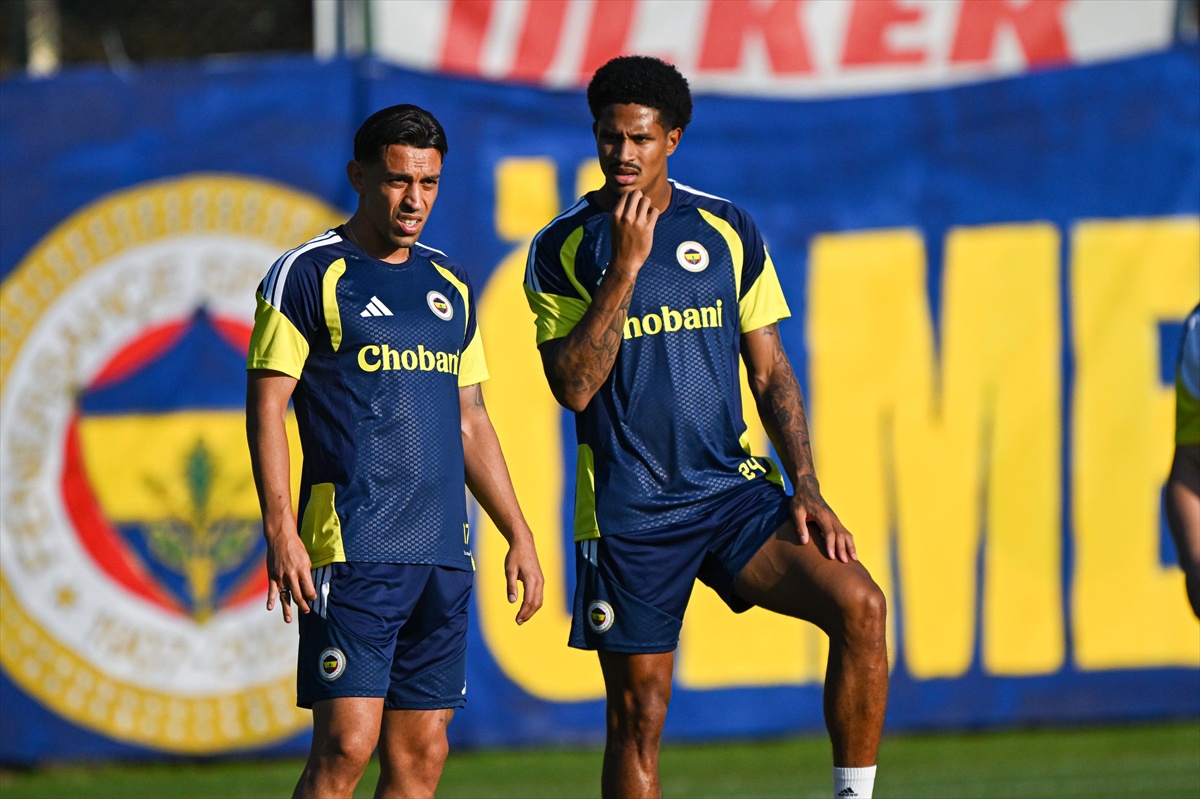 Fenerbahçe, Sturm Graz\'a Hazırlanıyor