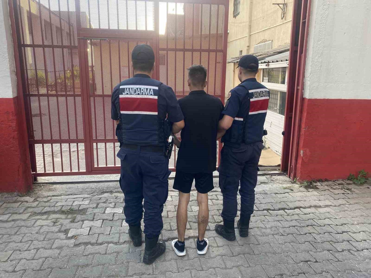 İncirliova\'da Hırsızlık Şüphelisi Yakalandı