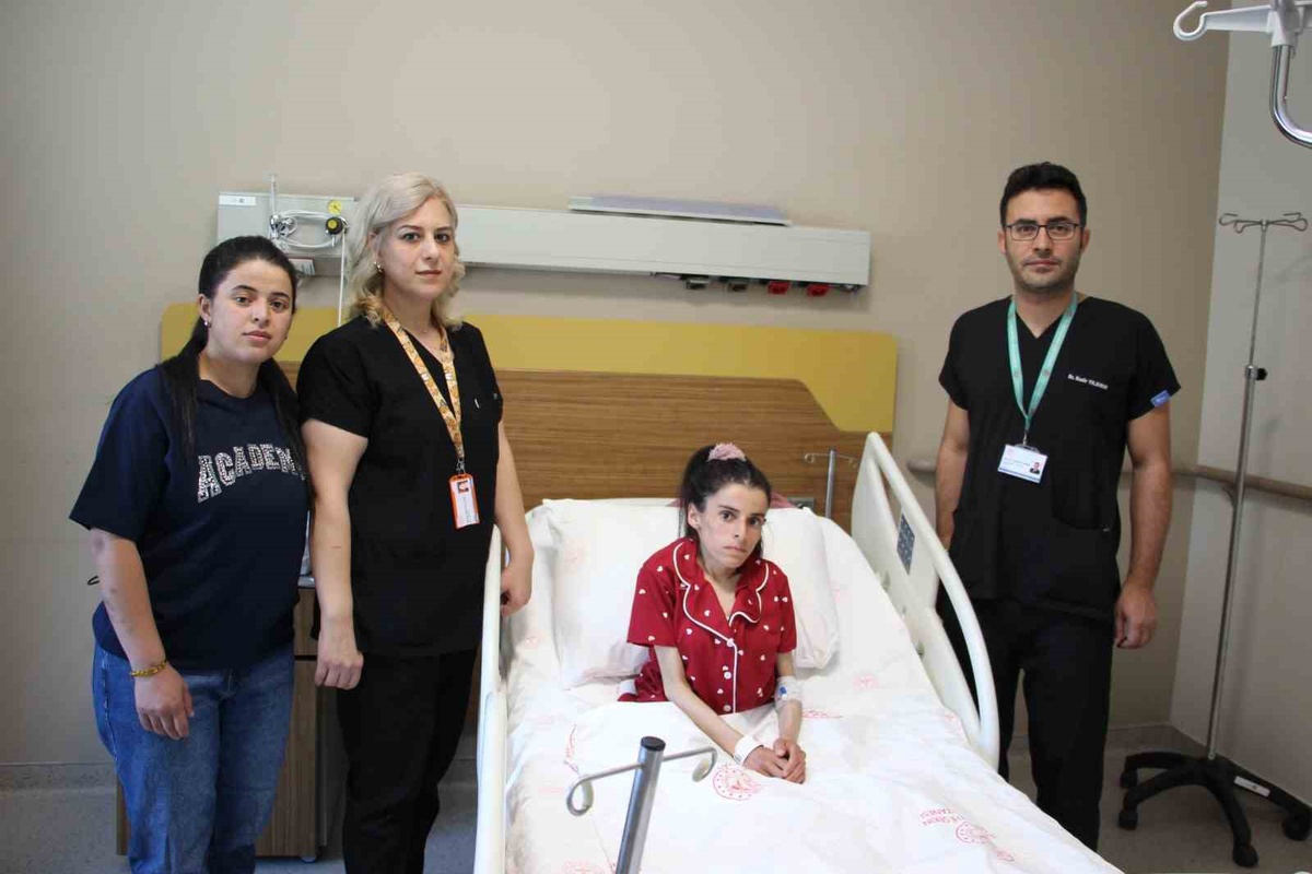 Nadir Yöntemle Riskli Ameliyat Başarıyla Gerçekleşti