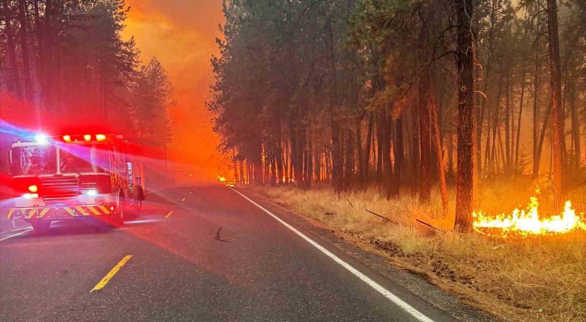 Spokane\'de Orman Yangınları 8 Bin Dönüm Alanı Küle Döndürdü