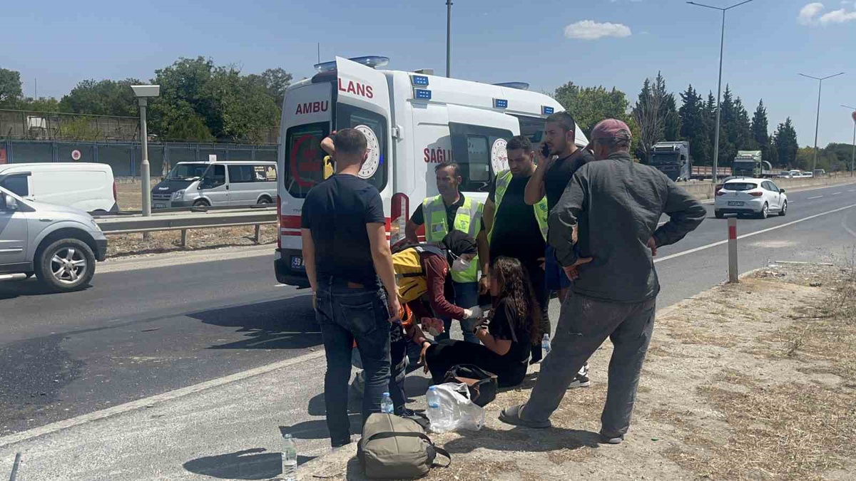 Çorlu\'da Trafik Kazası: 4 Yaralı