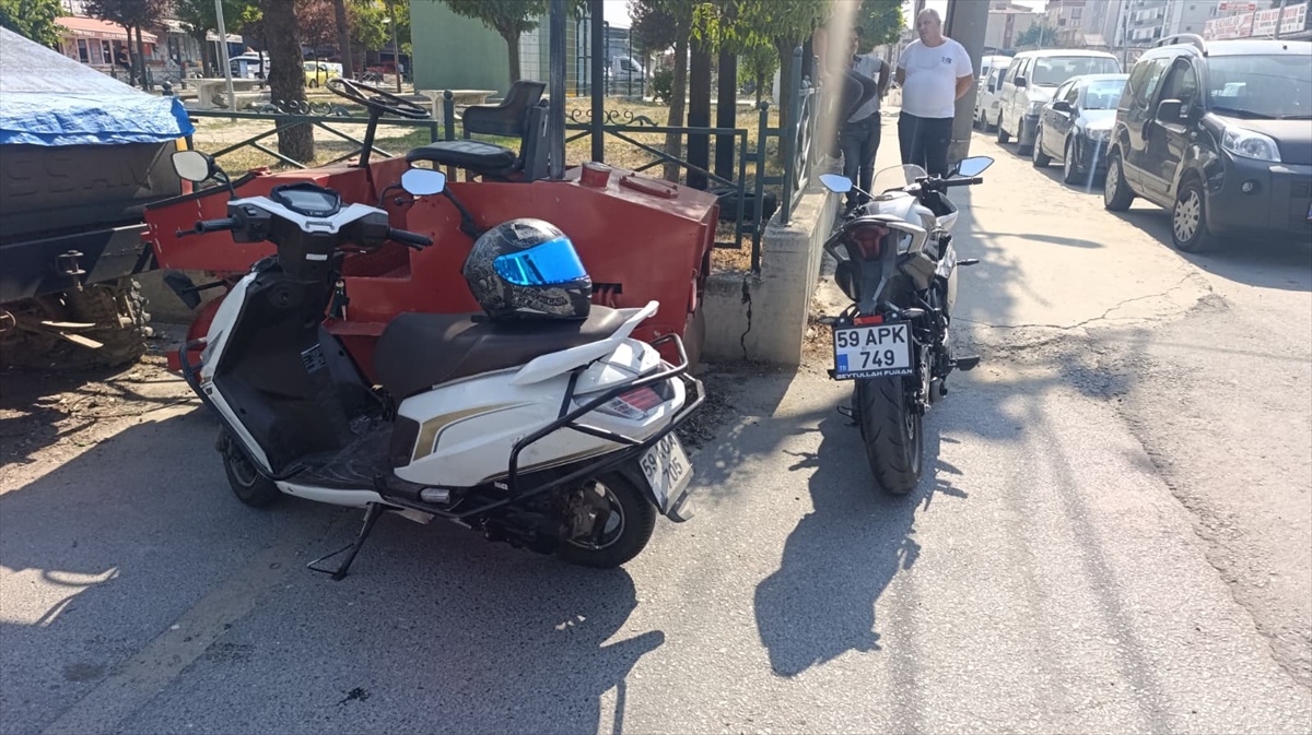 Çerkezköy\'de motosiklet kazası: 1 yaralı