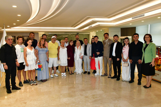 BY Mustafa Organizasyon'dan Gaziantep Büyükşehir Belediye Başkanı Fatma Şahin'e anlamlı ziyaret