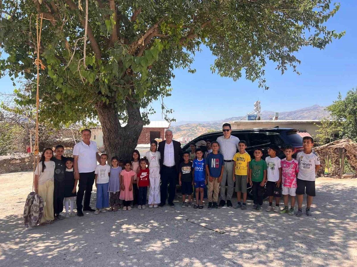 Kaymakam Karataş Kırsal Yol İnşamlarını İnceledi