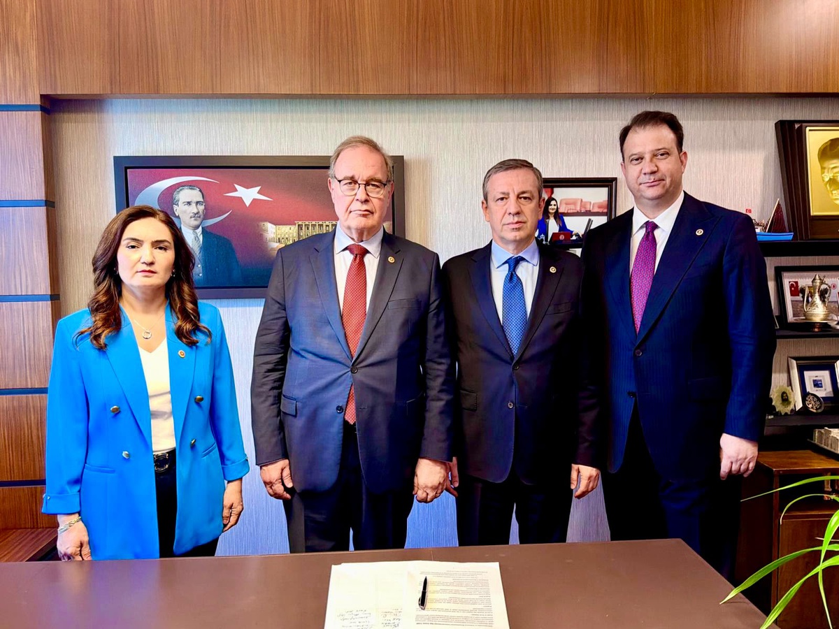 CHP\'den TBMM\'ye Kanun Teklifi İmzası