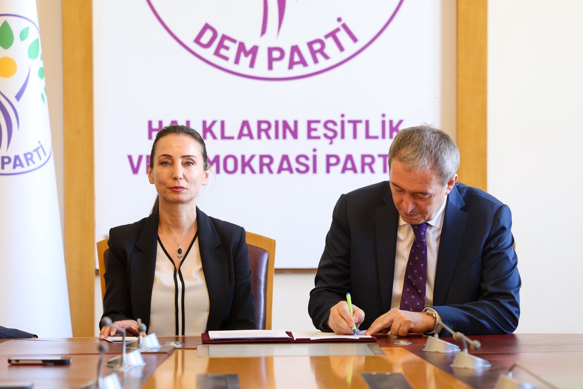 Bakırhan\'dan Yasa Teklifine Destek