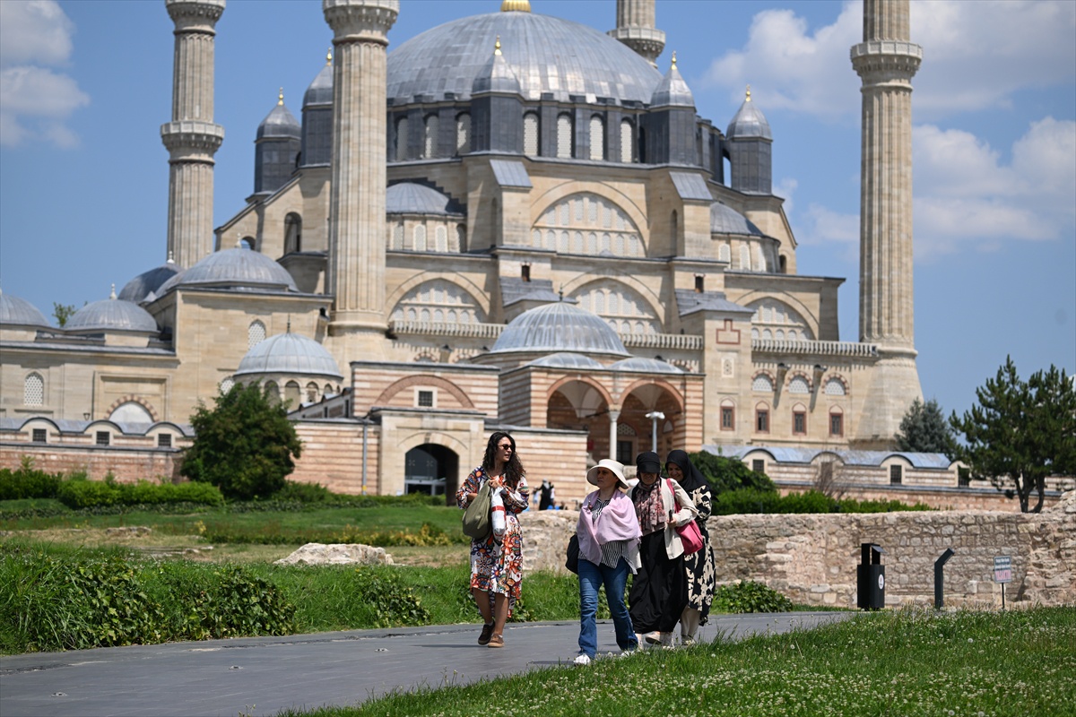 Edirne\'de Sıcaklar Hayatı Zorluyor