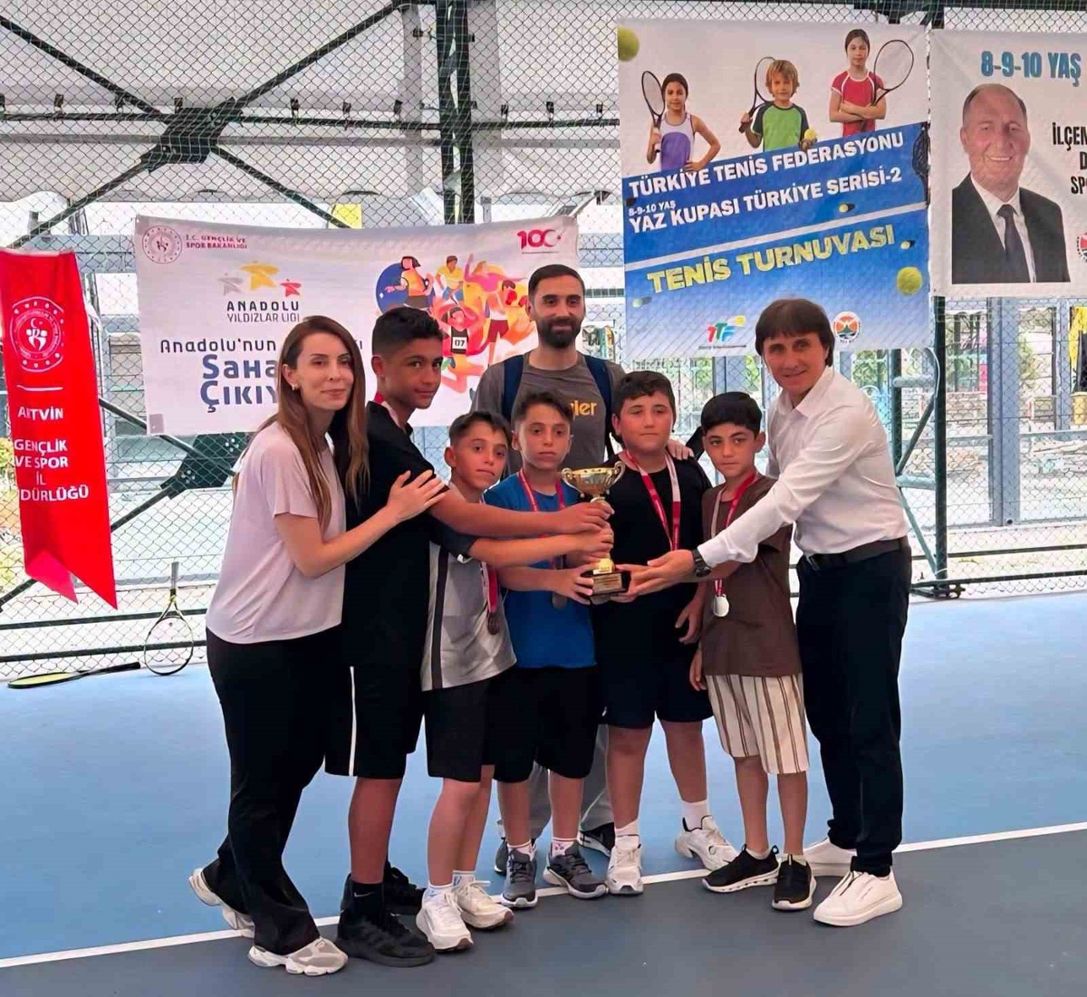 Erzincan Gençler Tenis Takımı Gümüş Madalya Kazandı