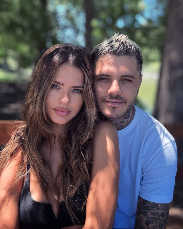 Ferhat ile Mecnun’u aratmadı! Mauro Icardi aşkını duvara kazıdı
