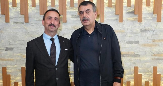 Çamlıhemşin'de Dev Eğitim Toplantısı