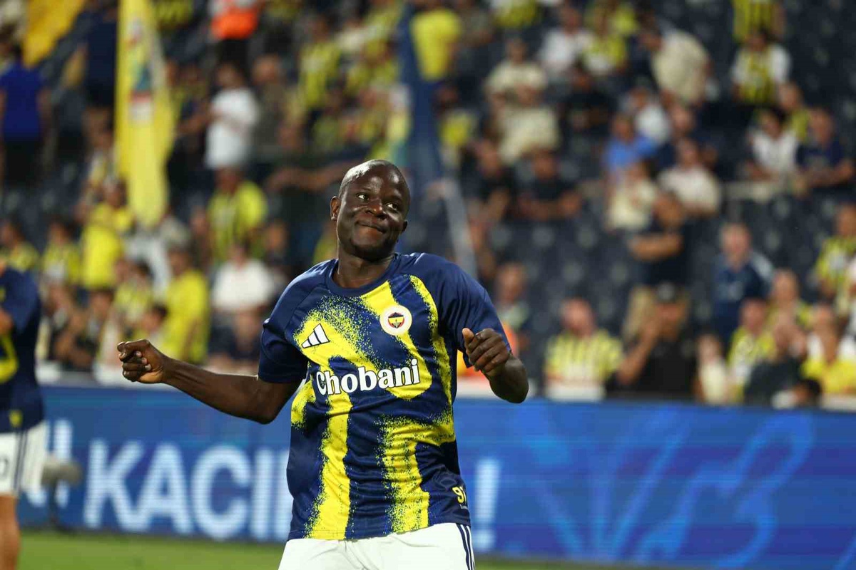 Kante ve Greenwood 11'de: Fenerbahçe-Sturm Graz
