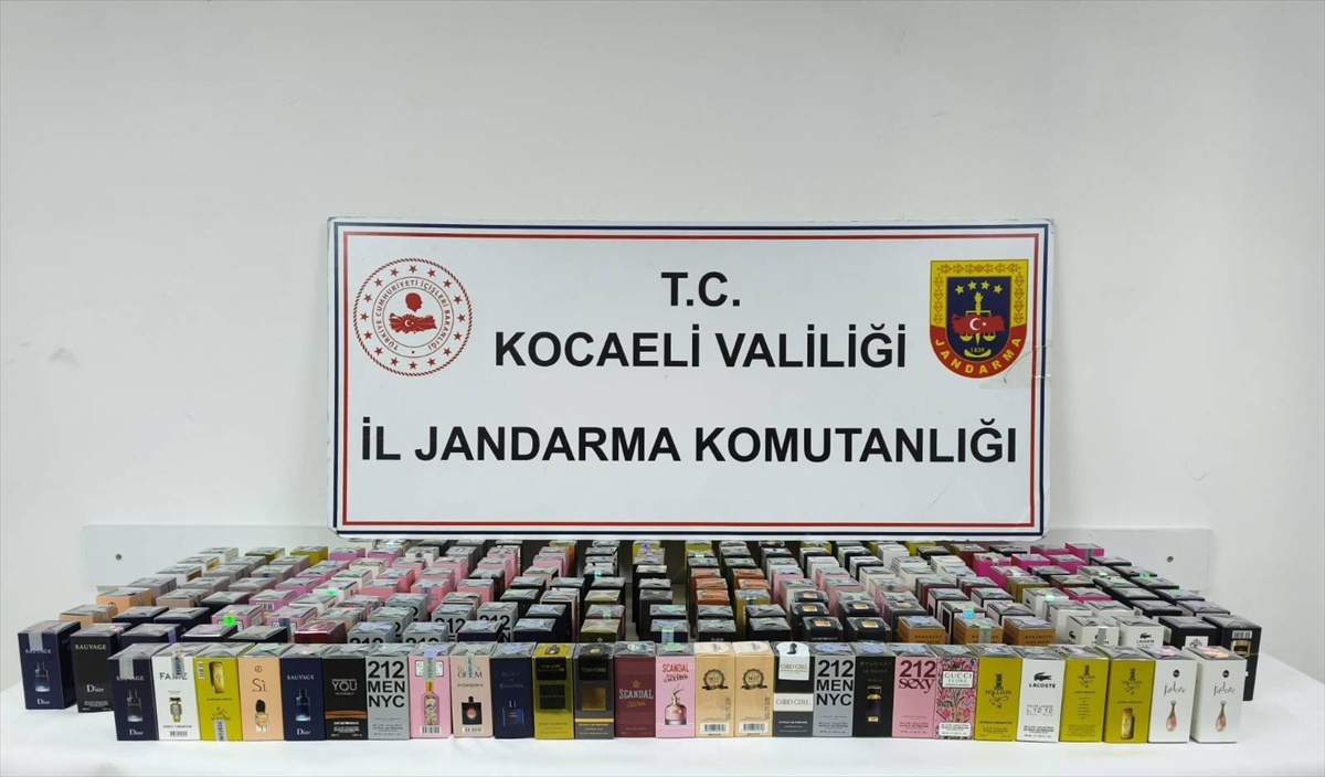 Dilovası\'nda Kaçak Ürün Operasyonu
