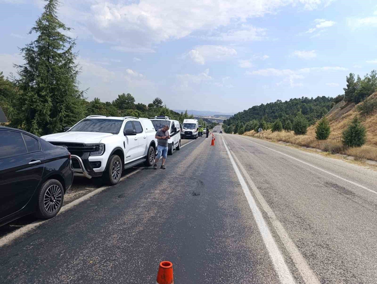 Kula\'da Trafik Kazası: Perdeci Hasan Köroğlu Hayatını Kaybetti