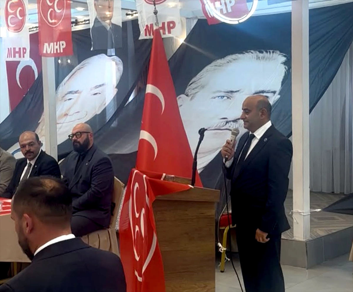 MHP Sarıkamış\'ta Tarık Bilgin Yeniden Seçildi