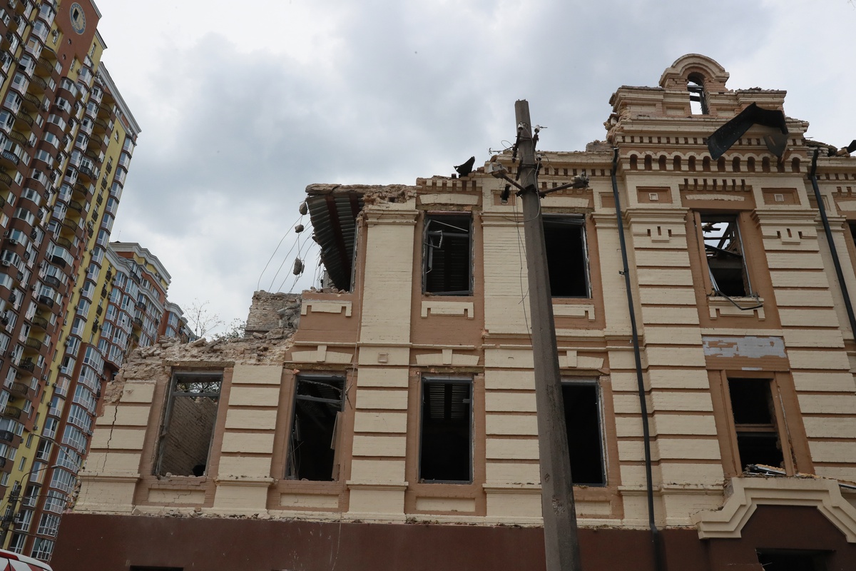 Kiev\'e Rus Saldırısı: 1 Ölü, 12 Yaralı