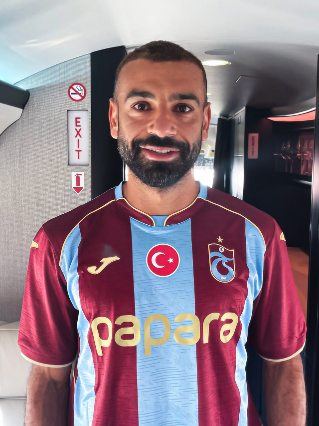 Salah İstanbul'da! İlk sözleri bütün şehri ayağa kaldıracak