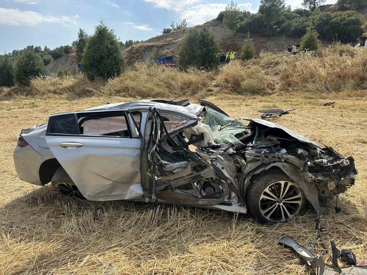 Uşak\'ta Kaza: Sürücü Hayatını Kaybetti
