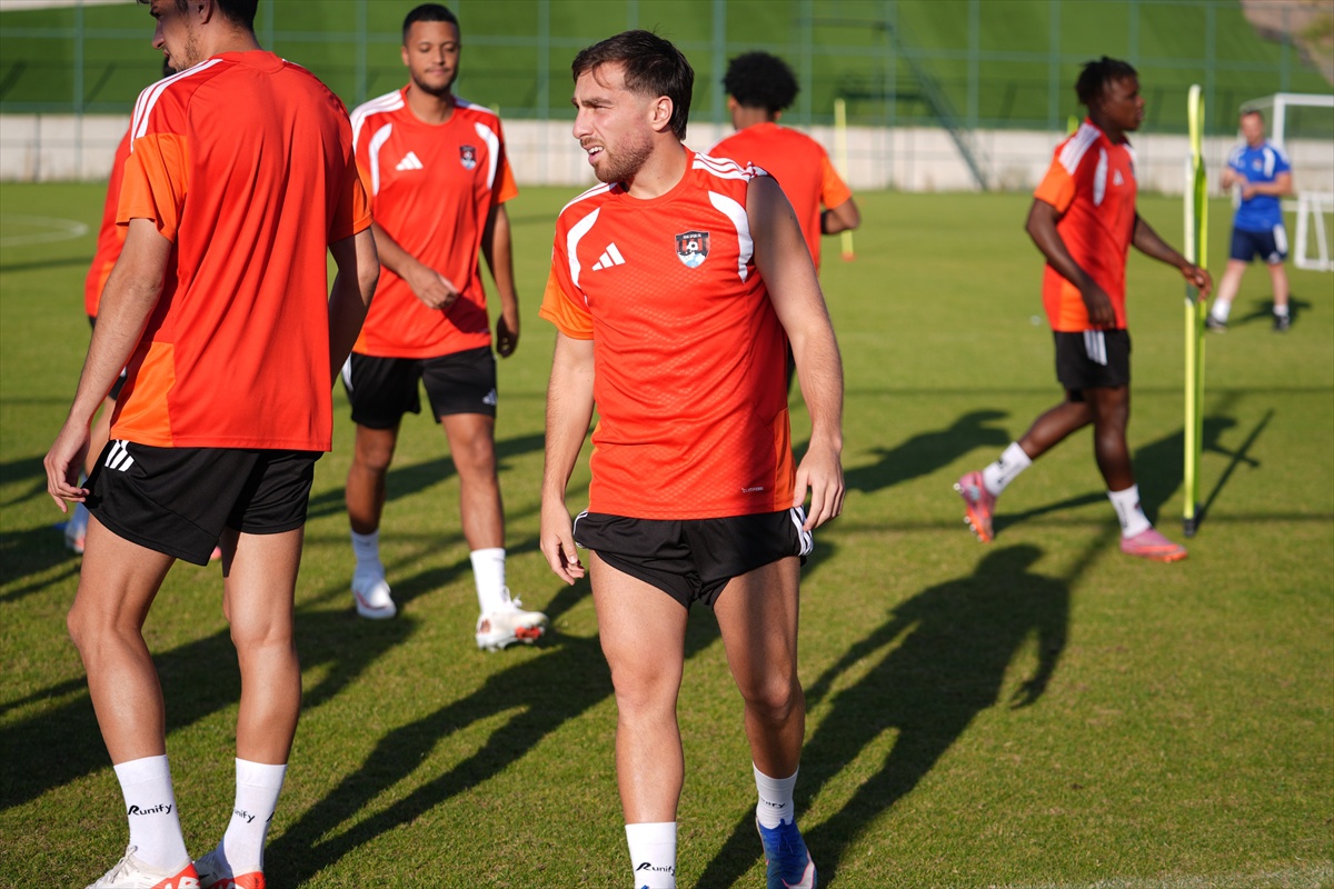 Vanspor FK Yeni Sezon Hazırlıklarına Devam Ediyor