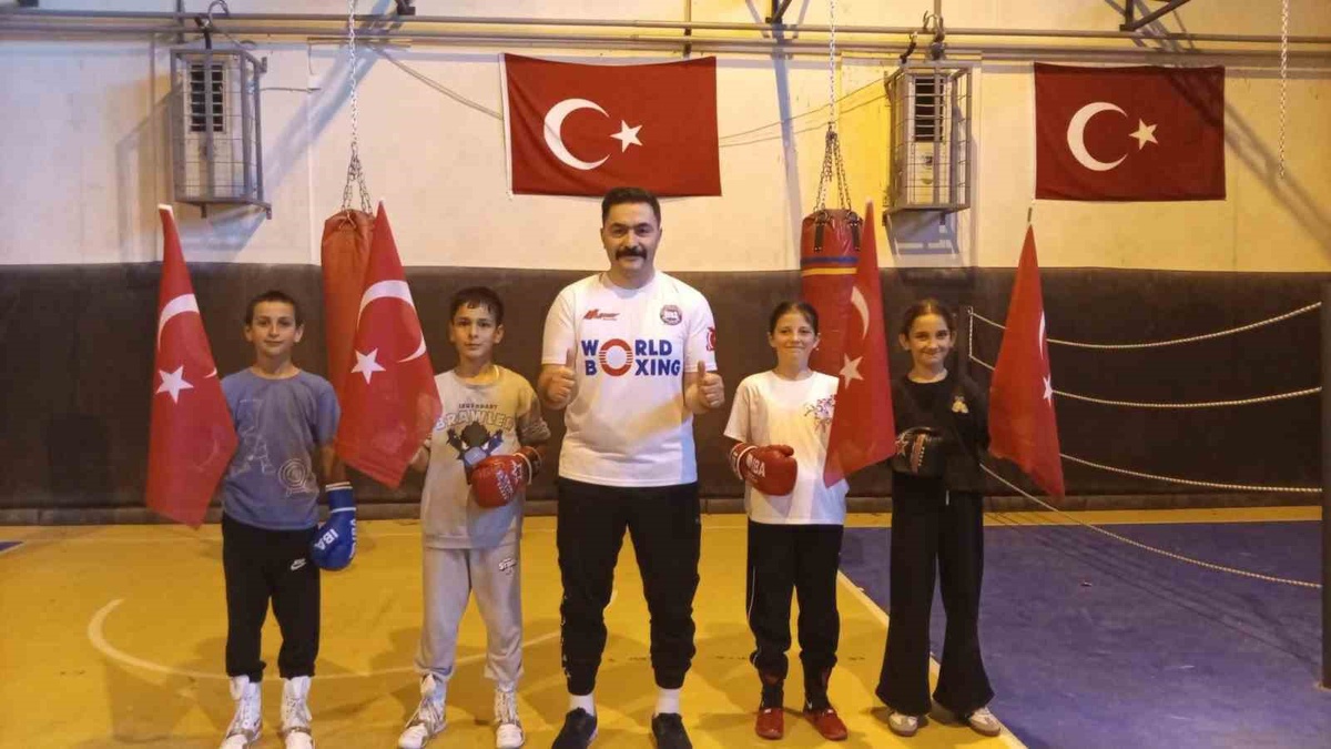 Bayburtlu Sporcular Boks Şampiyonası\'na Hazır