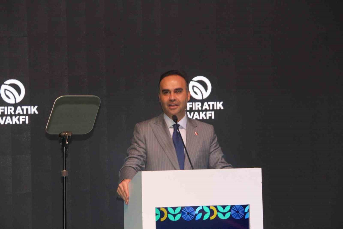 Bakan Kacır: Sıfır Atık Küresel Çevre Seferberliği