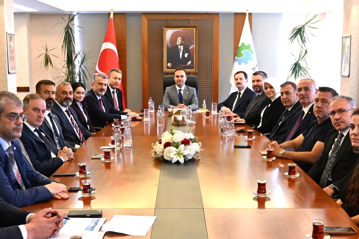 Bakan Kacır: 23 Yılda İhracat 278 Milyar Dolara Ulaştı
