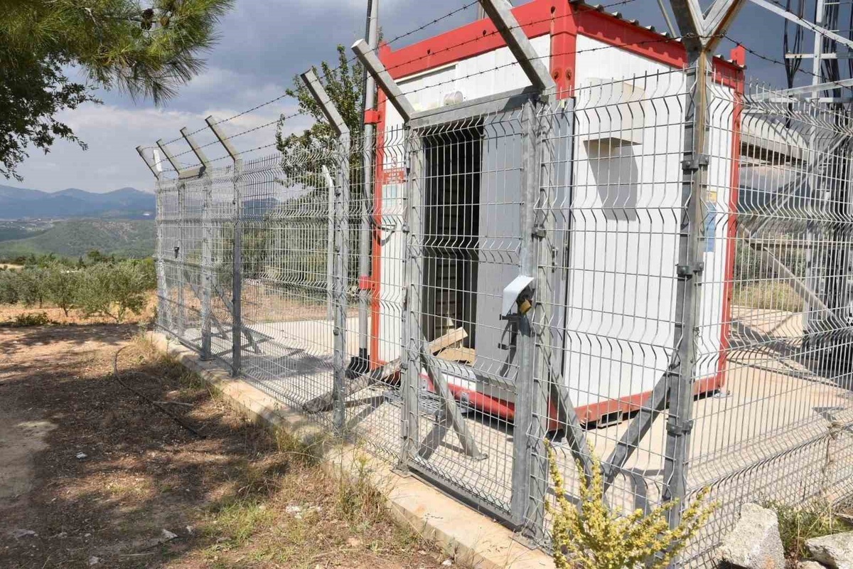 Muğla\'da 2,2 Milyon TL\'lik Akü Hırsızı Yakalandı