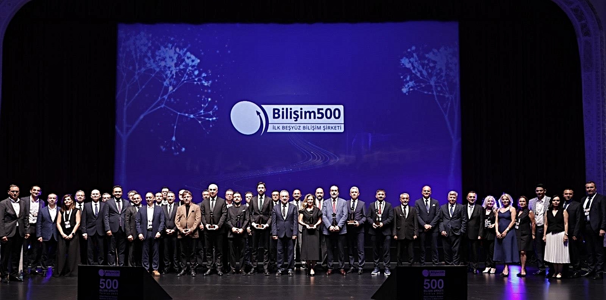 Bilişim 500\'de 39 Milyar Dolarlık Dev Hacim: Gelirler 1,6 trilyon tl\'ye ulaşırken yapay zekâ yüzde 58 büyüdü