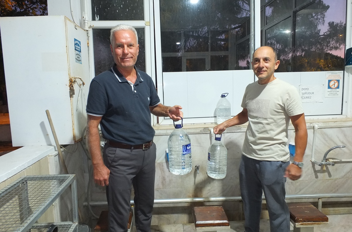 Burhaniye Ören\'de Su Sıkıntısı