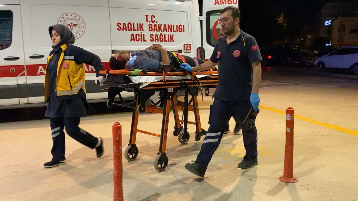 İnegöl\'de Elektrikli Bisiklet Uçuruma Düştü