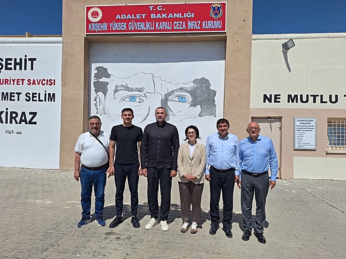 YENİ Partili Çakırözer\'den Kırşehir Cezaevi\'nde Hüseyin Can Güner\'e ziyaret