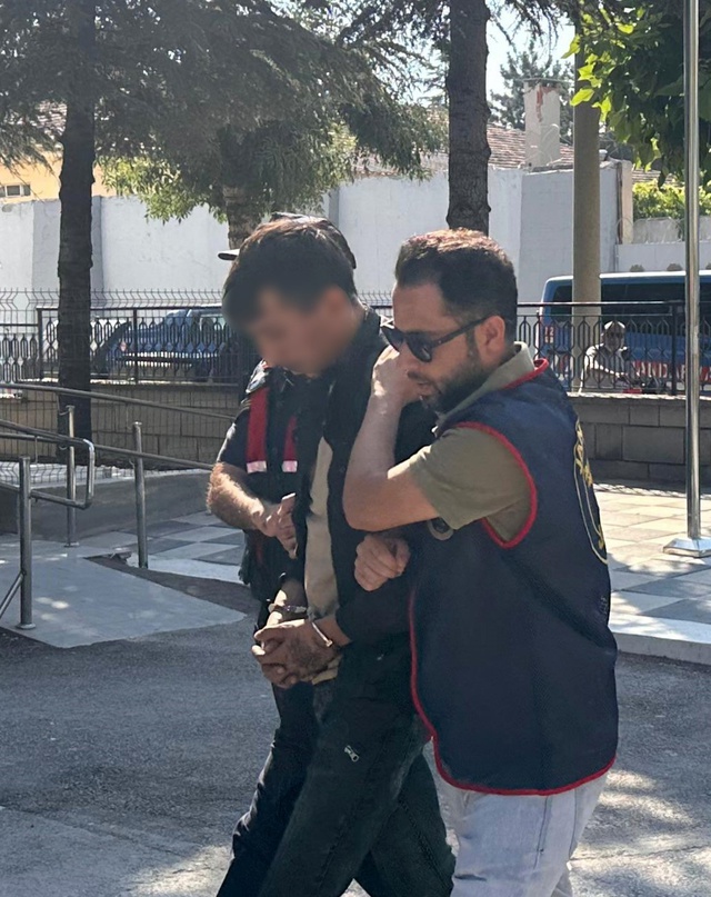 4 Yaşındaki Çocuk Cinayete Kurban Gitti