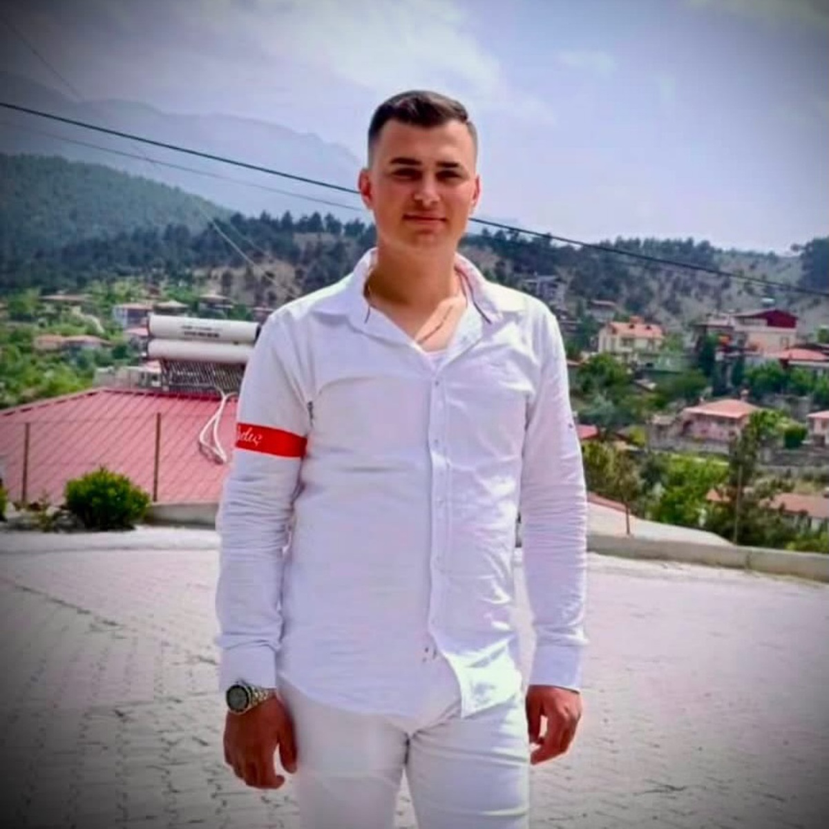 Pozantı\'da Motosiklet Kazası: Genç Sürücü Hayatını Kaybetti
