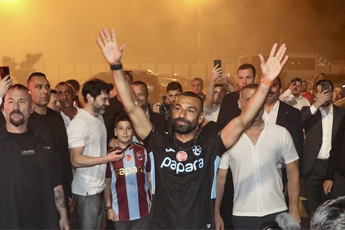 İngilizlerden küstah Salah çıkışı! Türkiye\'ye giderek seviyesini düşürdü