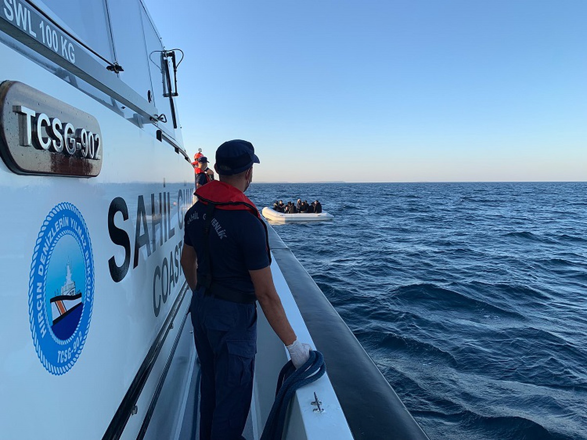 Çeşme Açıklarında Göçmen Kurtarma Operasyonu