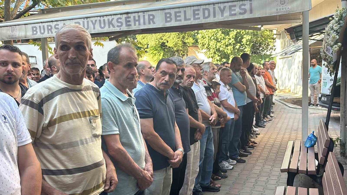 Emre Çapkın İznik Gölü\'nde Hayatını Kaybetti