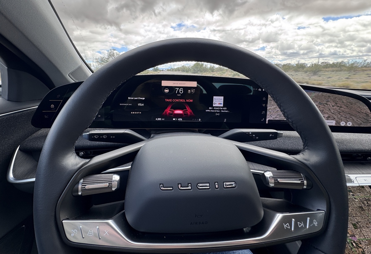Lucid Motors\'un Cosmos SUV\'u 2027\'ye ertelendi