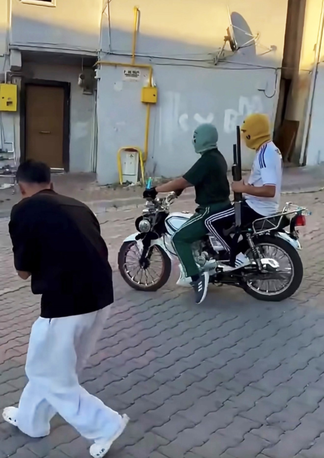 O klip başını yaktı: Rapçi Keskin gözaltında