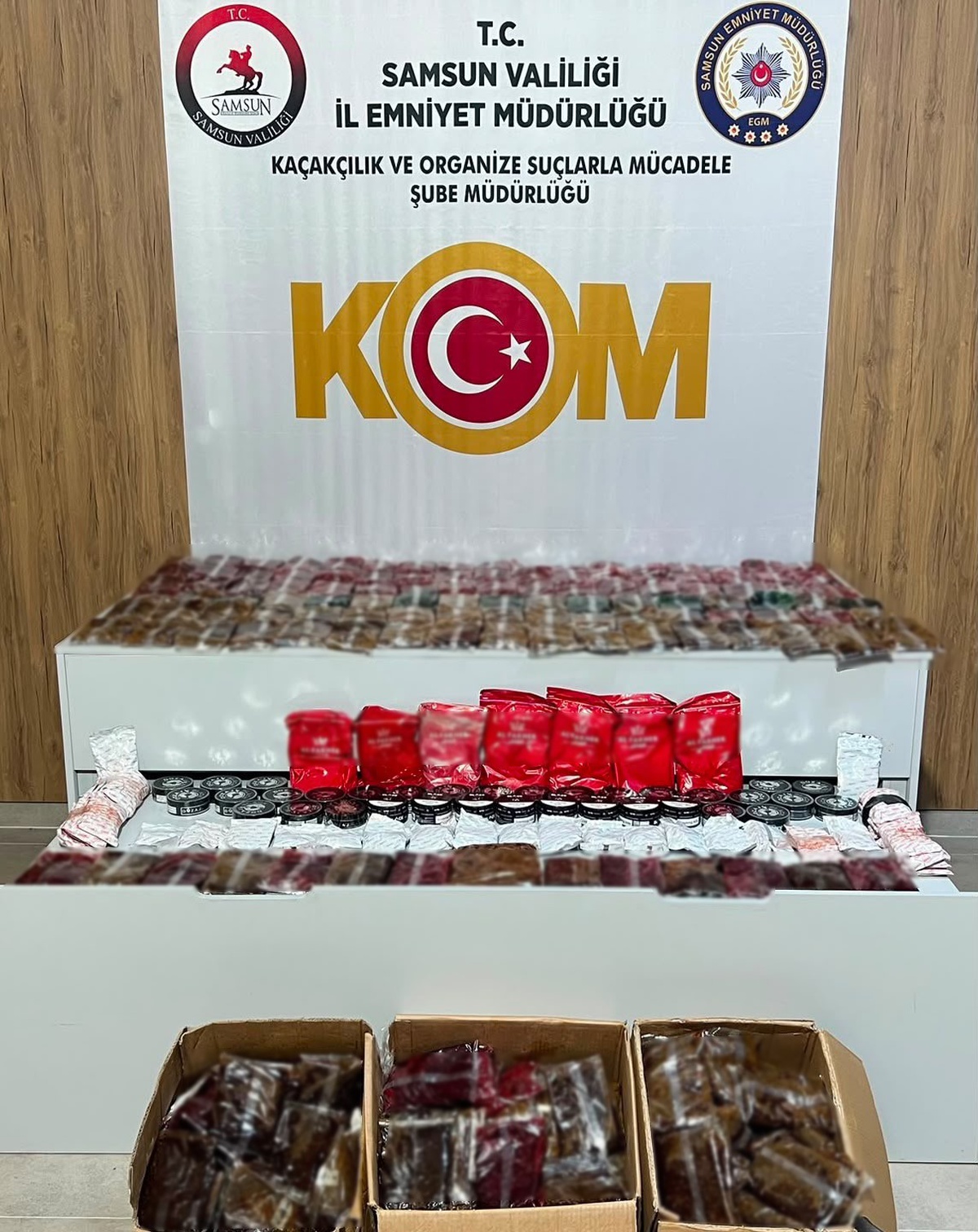 Samsun\'da Kaçak Nargile Tütünü Operasyonu