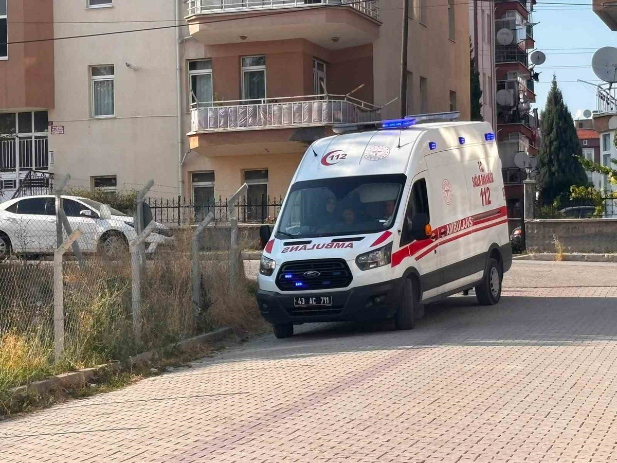 Tavşanlı\'da Mutfak Yangını Kontrol Altına Alındı