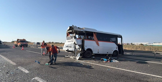 Tekirdağ'da Zincirleme Kaza: 29 Yaralı
