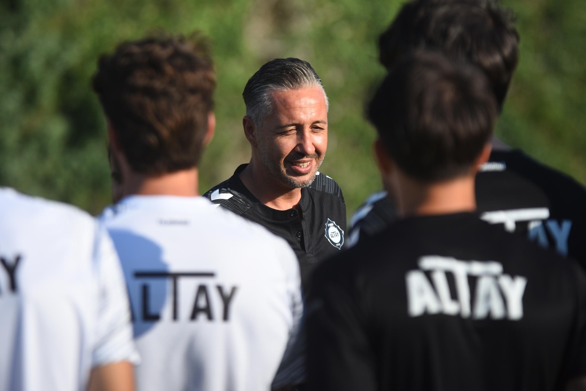 Altay\'da Tuna Üzümcü Dönemi