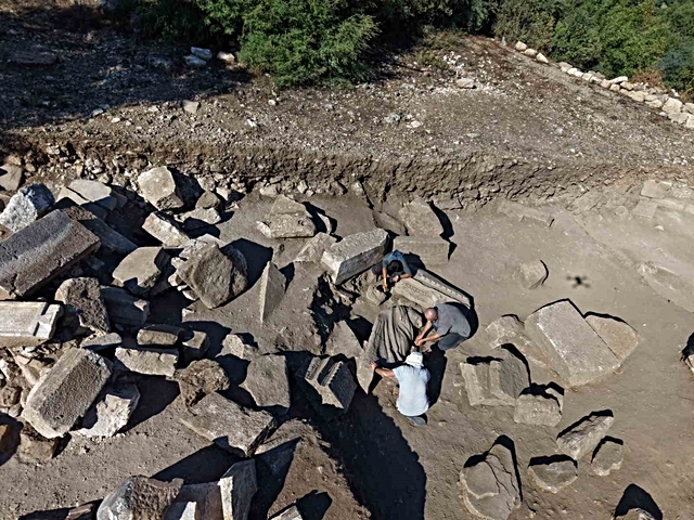 Antik kentte tarihi kazı: Tam bin 800 yıllık şifa sembolü gün yüzüne çıkarıldı
