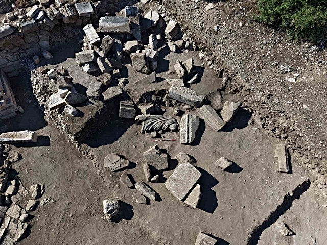 Antik kentte tarihi kazı: Tam bin 800 yıllık şifa sembolü gün yüzüne çıkarıldı
