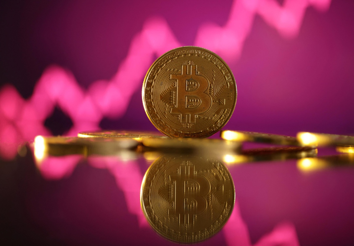 Bitcoin\'de sessiz panik: Güçlü talebin altında risk var