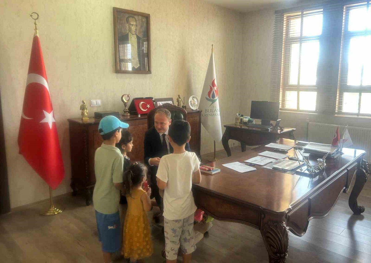 Bulanık’ta Halk Günü Toplantısı Yapıldı
