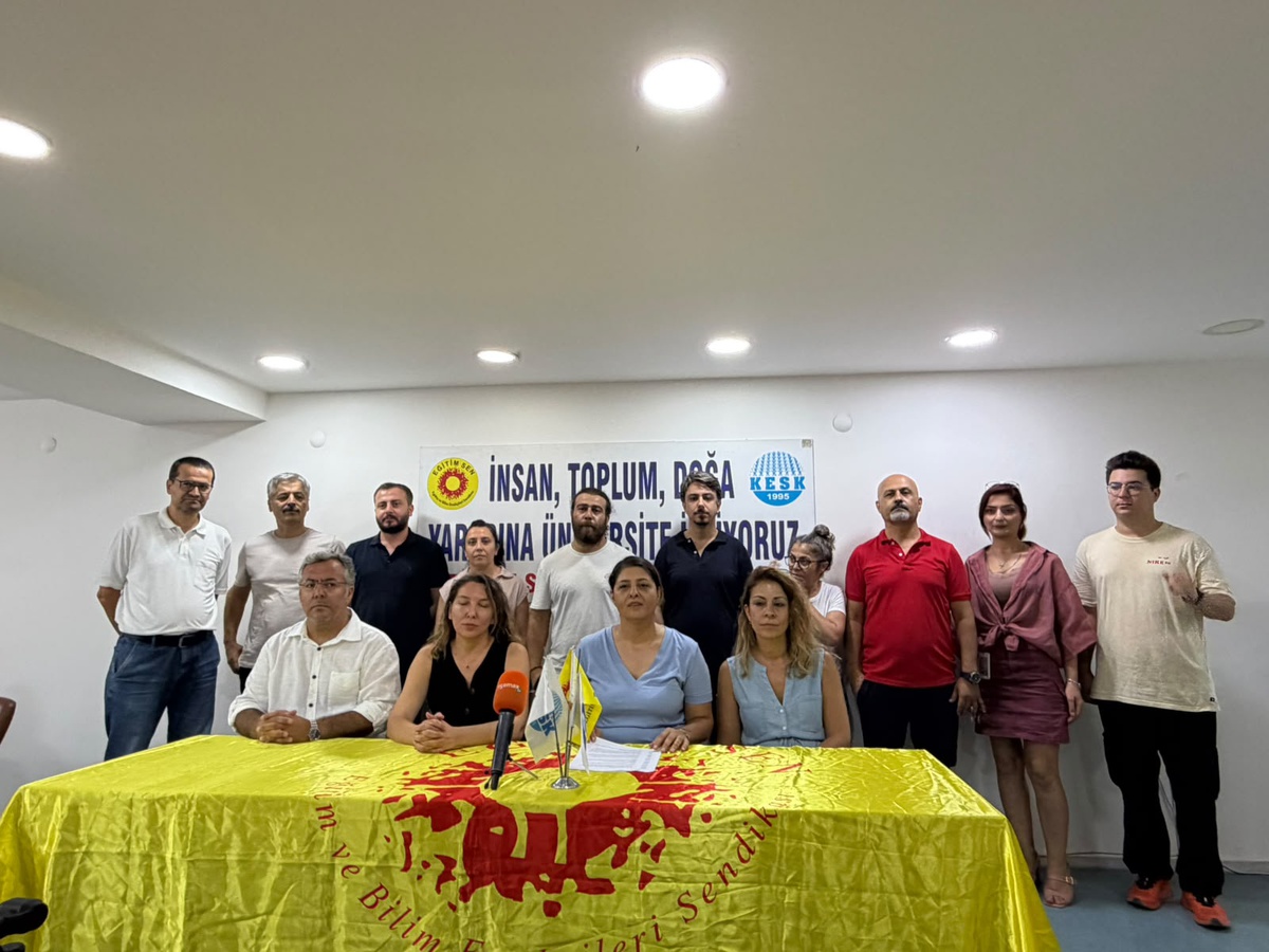 Ege Üniversitesi\'nde Protesto İzni Krizi
